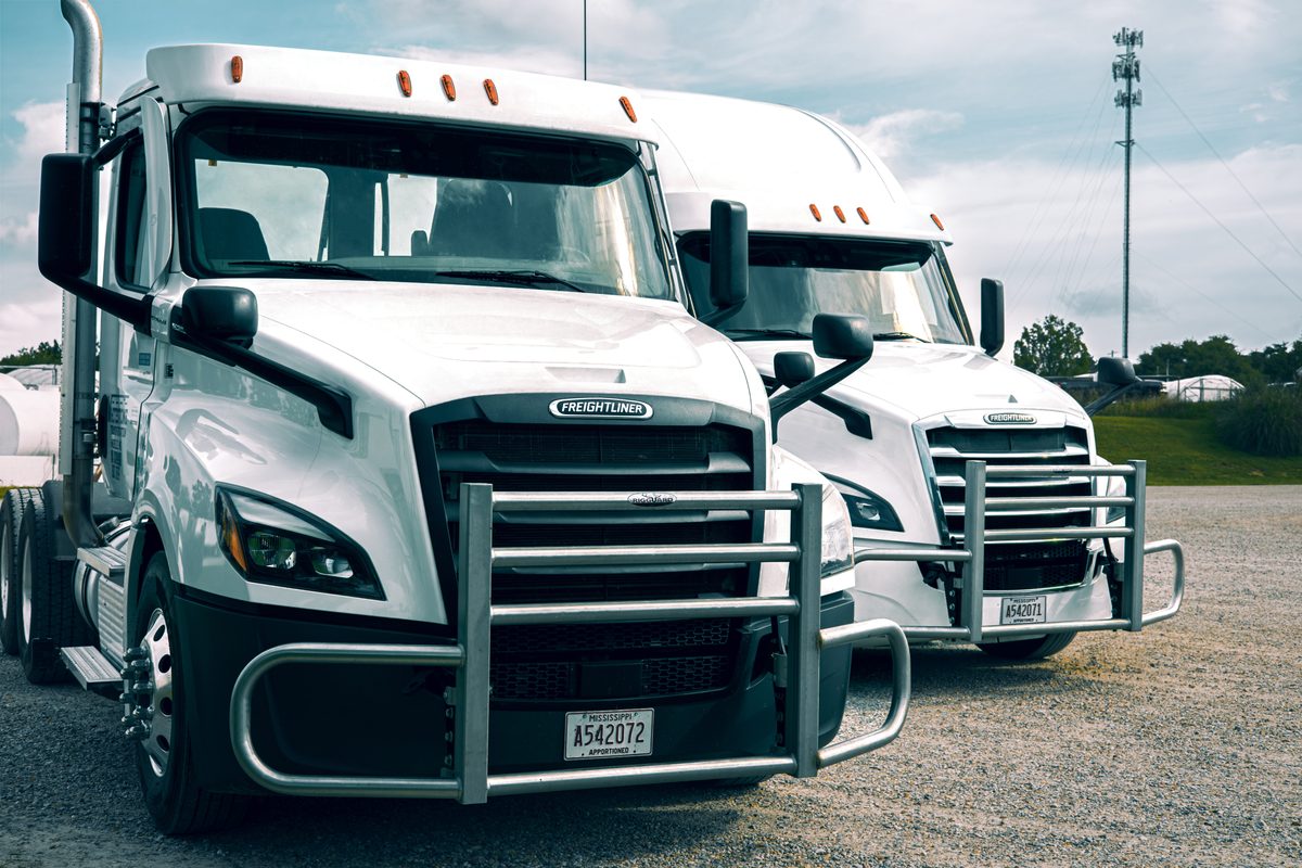 Whitestone Transportation Freightliner fleet — paired tractors